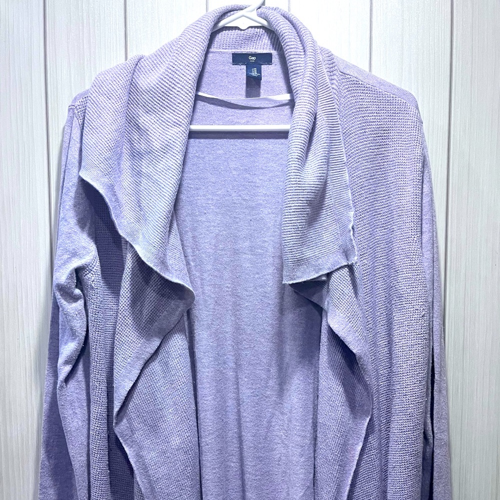 The Gap women’s cardigan size medium nwot
